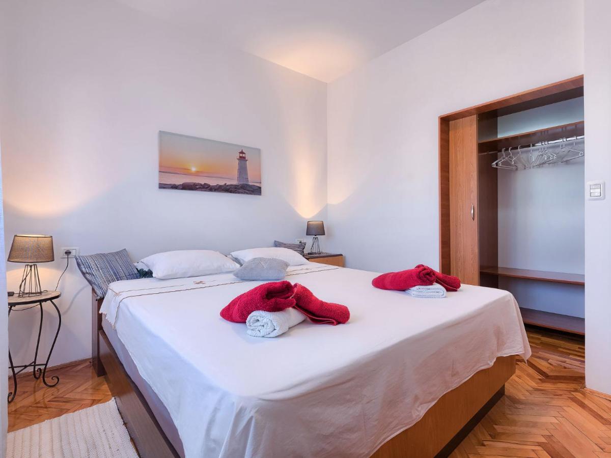 Apartment Laura By Interhome Galizana Exterior photo